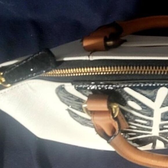 2 PC. BRAHMIN LARGE DUXBURY MONACO WHITE/BLACK SHOULDER BAG PURSE-SURI WALLET - Picture 8 of 12